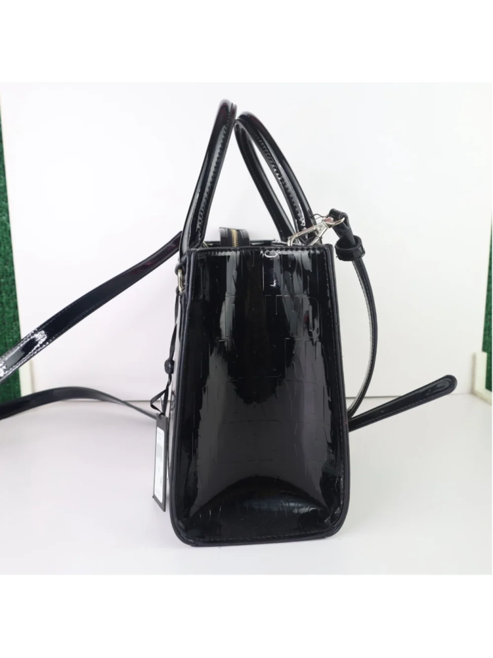 Dkny Perri Box Satchel Black